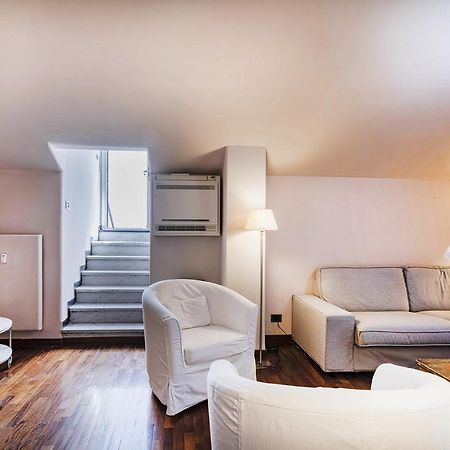 Garibaldi Attic By Wonderful Italy Apartamento Génova Exterior foto