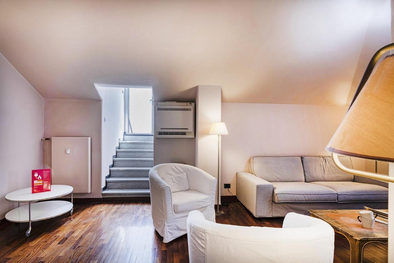 Garibaldi Attic By Wonderful Italy Apartamento Génova Exterior foto